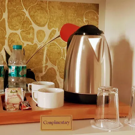 ホテル Walnut Shell イスタンブール