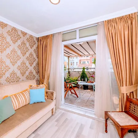 Walnut Shell Hotel Stambuł