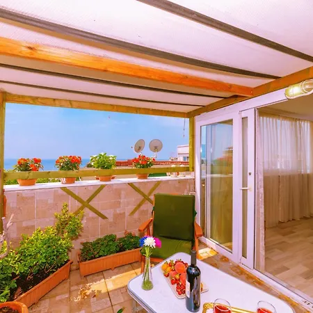 Hotel Walnut Shell - Old Sultanahmet 3*