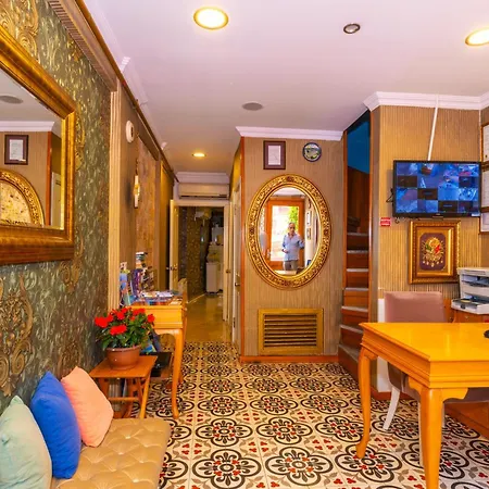Walnut Shell - Old Sultanahmet Hotel 3*
