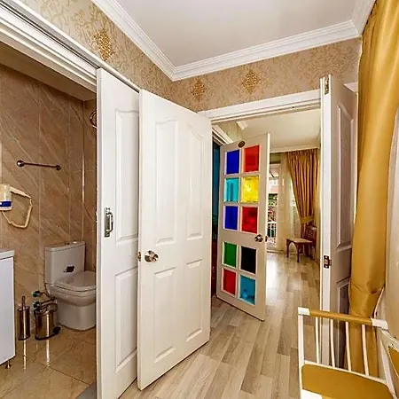 Walnut Shell - Old Sultanahmet 3*